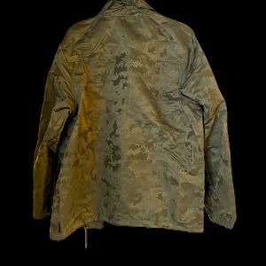 Large windbreaker, Kansas City chiefs NFL on field apparel.